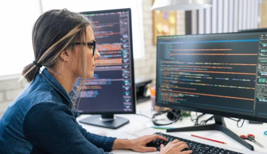 台州小程序开发公司：DevOps与BI工具生命周期管理的深度融合